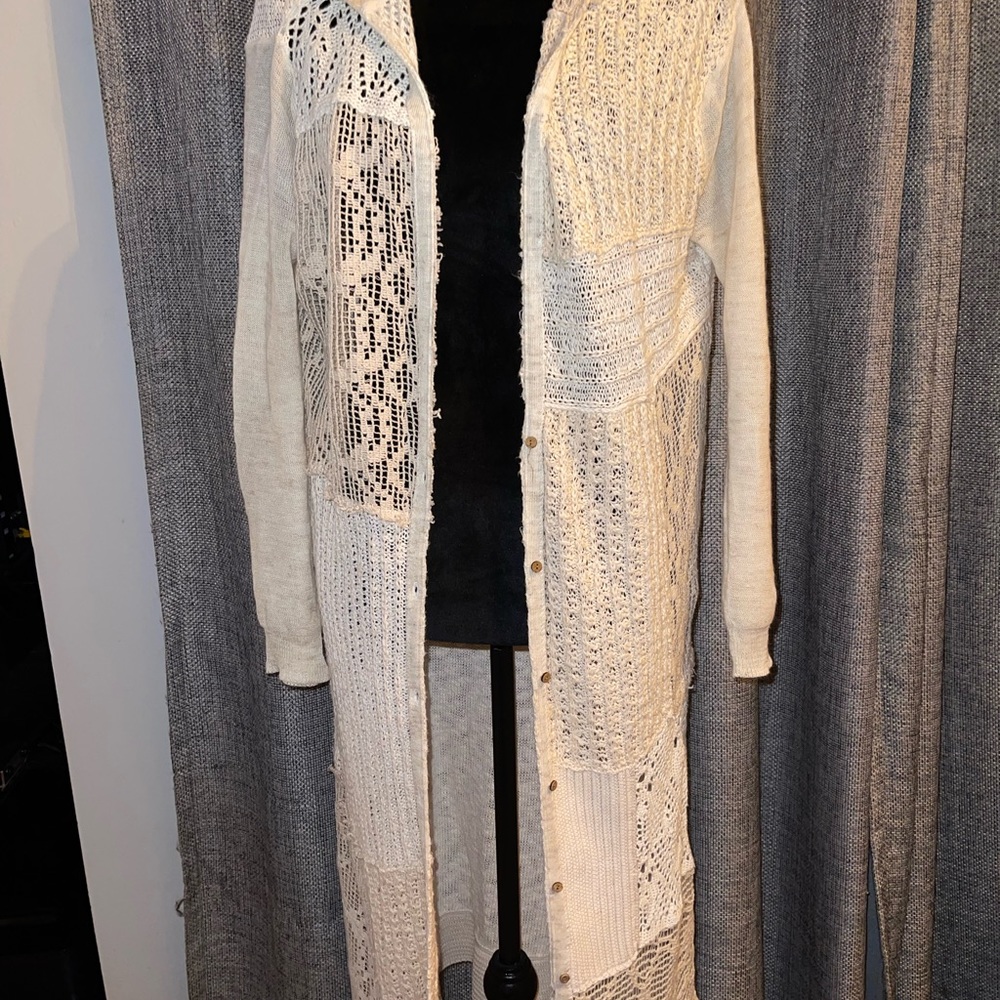 Free People Long Crochet / lace hooded sweater, cardigan, jacket Size S BNWOT - Picture 5 of 7